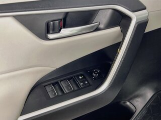 2023 Toyota Rav4 XLE — photo 14