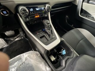 2023 Toyota Rav4 XLE — photo 22
