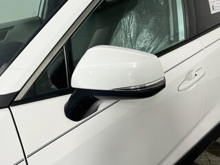 2023 Toyota Rav4 XLE — photo 10