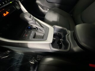 2025 Toyota Rav4 XLE — photo 22