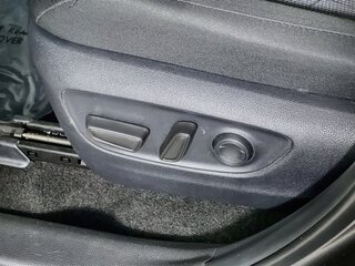 2025 Toyota Rav4 XLE — photo 13