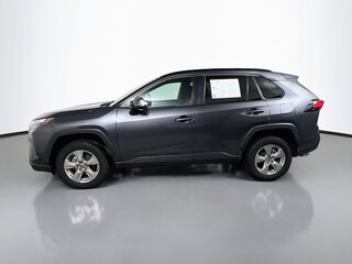 2025 Toyota Rav4 XLE — photo 6