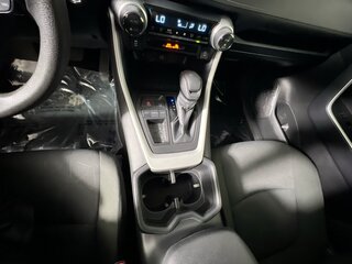 2025 Toyota Rav4 XLE — photo 22