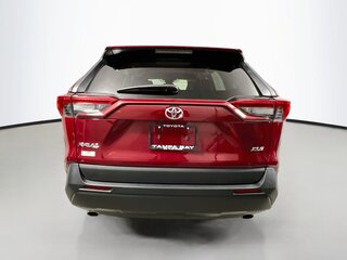 2025 Toyota Rav4 XLE — photo 4