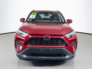 2025 Toyota Rav4 XLE — photo 8
