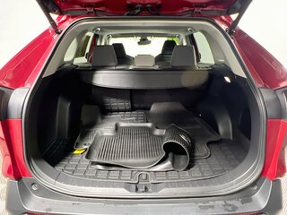 2025 Toyota Rav4 XLE — photo 31
