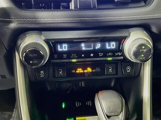 2023 Toyota Rav4 XLE — photo 23