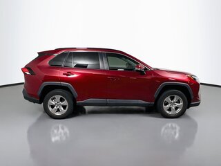 2023 Toyota Rav4 XLE — photo 2
