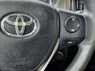 2015 Toyota Rav4 XLE — photo 17