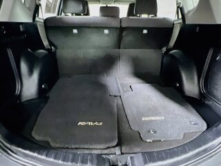 2015 Toyota Rav4 XLE — photo 30