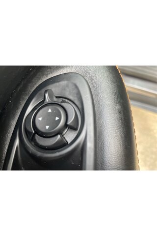 2017 Jeep Compass Sport — photo 29