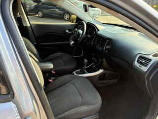 2019 Jeep Compass Sport — photo 5