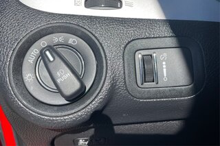 2019 Dodge Journey SE — photo 19