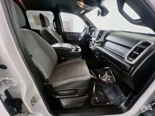 2024 Ram Ram 3500 Pickup Big Horn — photo 27