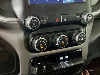 2024 Ram Ram 3500 Pickup Big Horn — photo 22