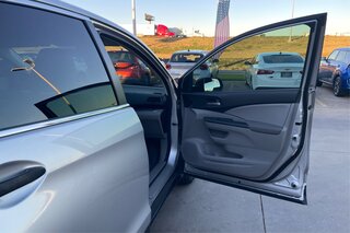 2014 Honda CR-V LX — photo 23