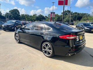 2019 Ford Fusion Titanium — photo 15