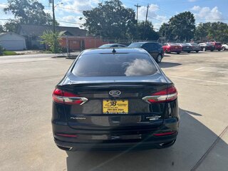2019 Ford Fusion Titanium — photo 14