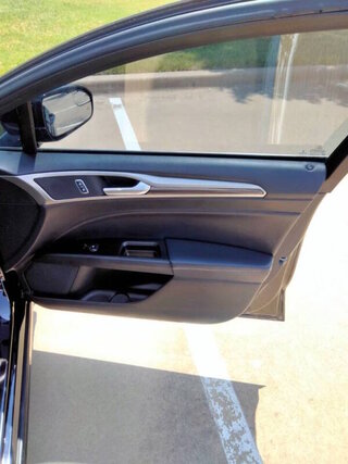 2017 Ford Fusion SE — photo 19
