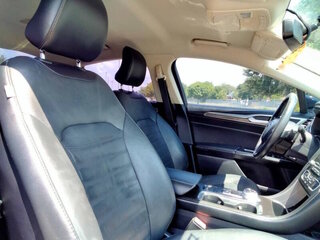 2017 Ford Fusion SE — photo 21