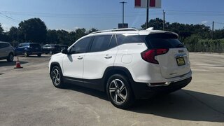 2020 GMC Terrain SLT — photo 16
