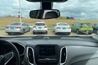 2019 Chevrolet Equinox LS — photo 16
