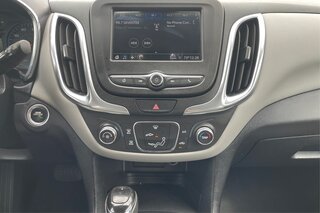 2019 Chevrolet Equinox LS — photo 13