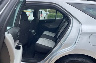 2019 Chevrolet Equinox LS — photo 10