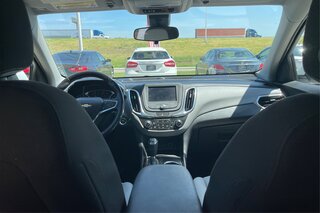 2020 Chevrolet Equinox LT — photo 22