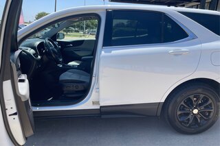 2020 Chevrolet Equinox LT — photo 9