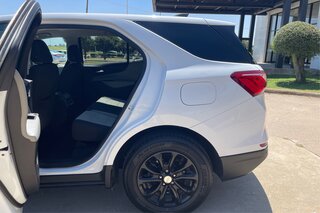 2020 Chevrolet Equinox LT — photo 10