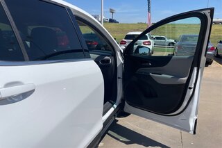 2020 Chevrolet Equinox LT — photo 23