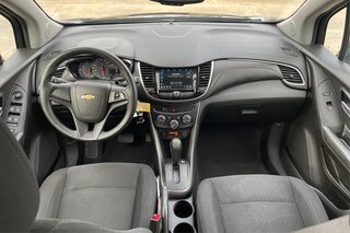 2018 Chevrolet Trax LS — photo 15