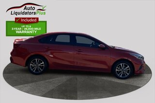 2023 Kia FORTE LXS — photo 4