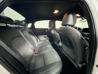 2023 Kia FORTE GT-Line — photo 30
