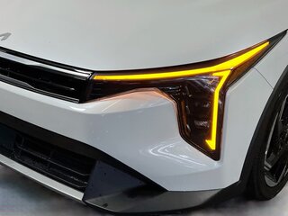 2025 Kia K4 EX — photo 9