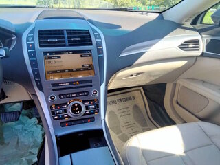 2018 Lincoln MKZ Base/Premiere — photo 17