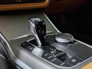 2022 BMW 3 Series 330e — photo 21