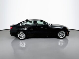 2025 BMW 3 Series 330i — photo 2