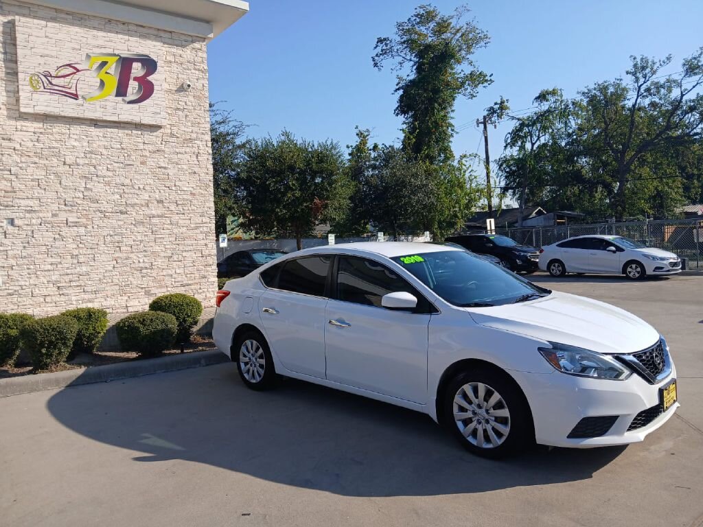 Nissan Sentra S 2019