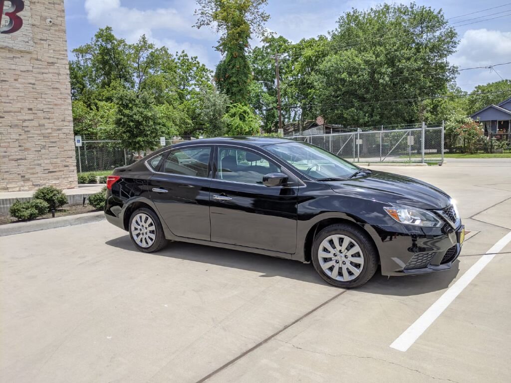 Nissan Sentra