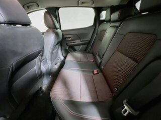 2026 Nissan Kicks SR — photo 26