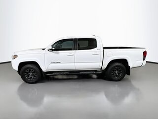 2022 Toyota Tacoma SR5 — photo 5
