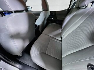 2022 Toyota Tacoma SR5 — photo 24