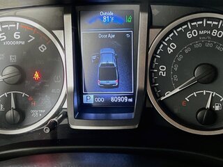 2022 Toyota Tacoma SR5 — photo 18