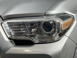 2023 Toyota Tacoma SR5 — photo 9