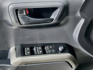 2023 Toyota Tacoma SR5 — photo 14