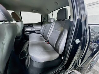 2023 Toyota Tacoma SR5 — photo 26