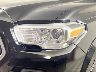 2023 Toyota Tacoma SR5 — photo 9