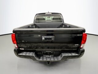 2023 Toyota Tacoma SR5 — photo 4